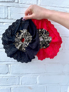 Oversized Leopard Print Scrunchie (Black Broderie Angalise)