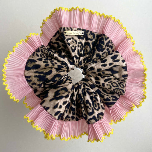 Oversized Leopard Print Scrunchie (Pink)